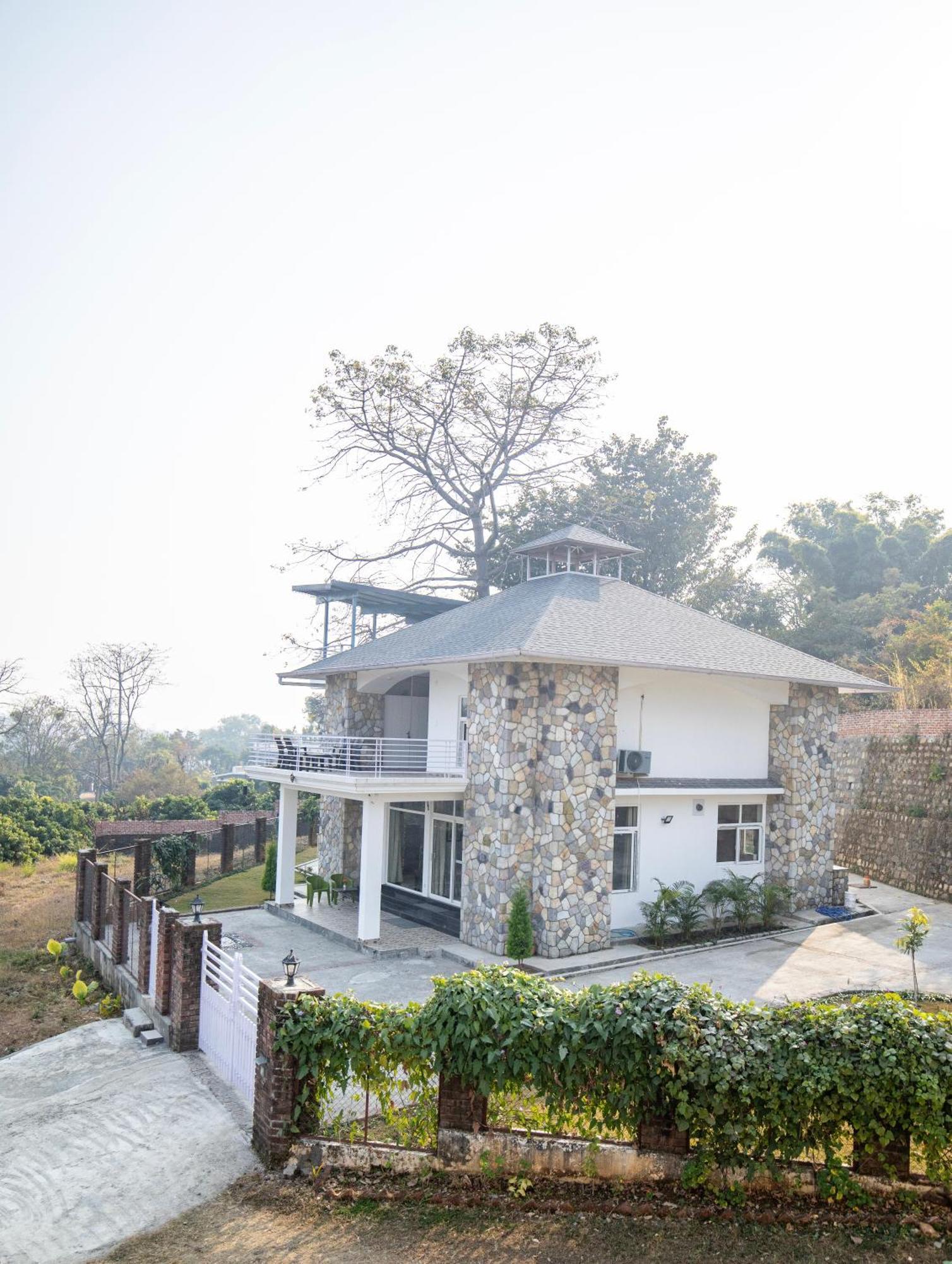 Lazy Fox Hideout - Panoramic View Cottage Dehradun Exterior foto